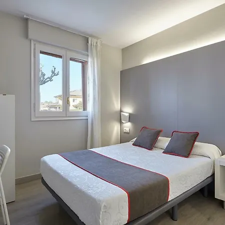 Πανσιόν Mas Ferrer Cornellá de Terri