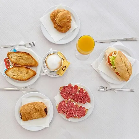 Mas Ferrer Guest house Cornella de Terri